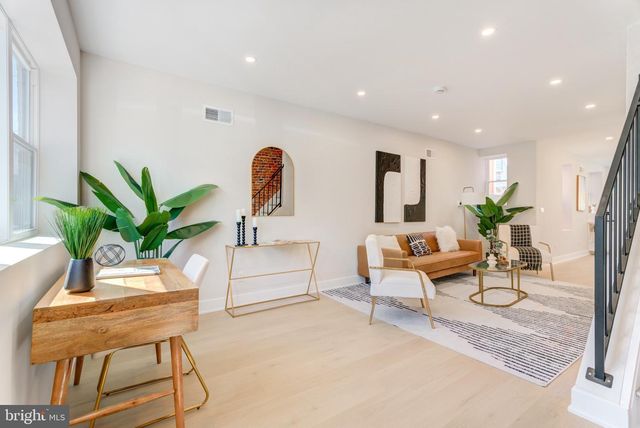 1924 S LAMBERT ST, Philadelphia, PA 19145