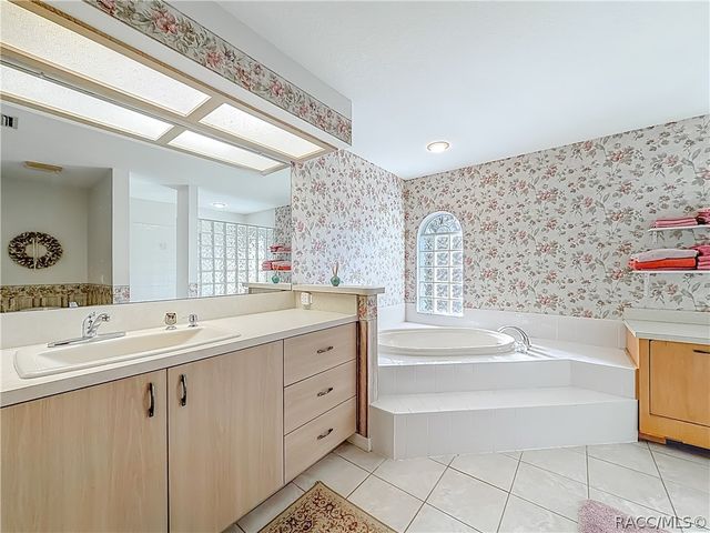 3629 W Coachwood Street, Beverly Hills, FL 34465