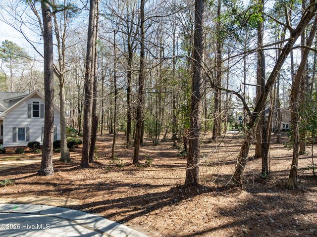 172 Southern Magnolia Lane, Wallace, NC 28466