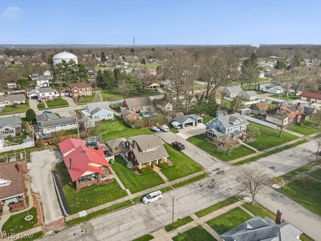 2144 Ridgewood Avenue, Alliance, OH 44601