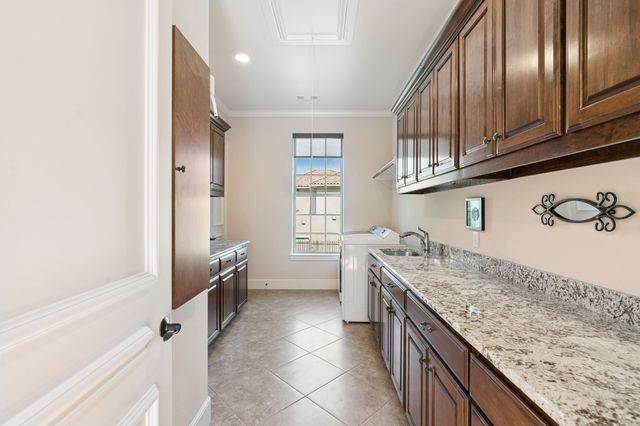 4713 Clydesdale Drive, Flower Mound, TX 75028