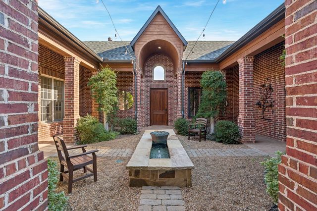 4713 Clydesdale Drive, Flower Mound, TX 75028
