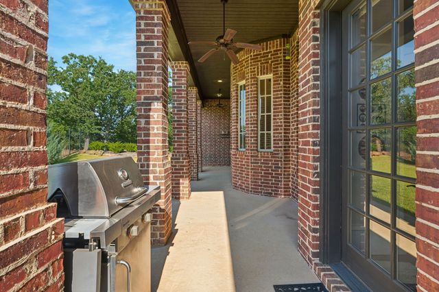4713 Clydesdale Drive, Flower Mound, TX 75028