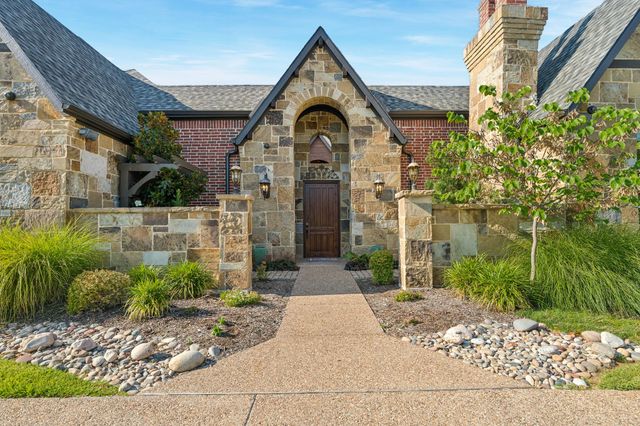 4713 Clydesdale Drive, Flower Mound, TX 75028