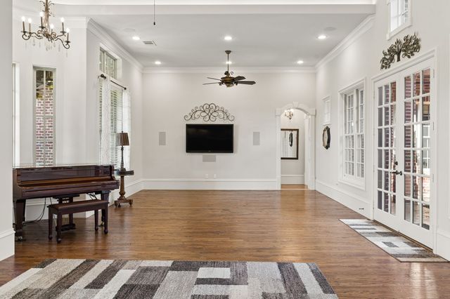 4713 Clydesdale Drive, Flower Mound, TX 75028