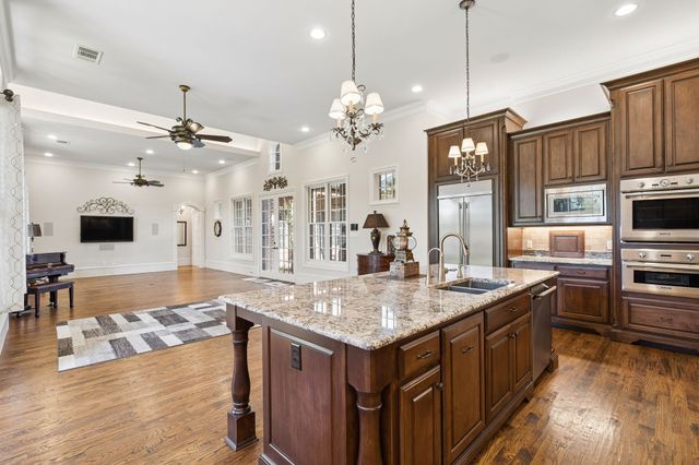 4713 Clydesdale Drive, Flower Mound, TX 75028