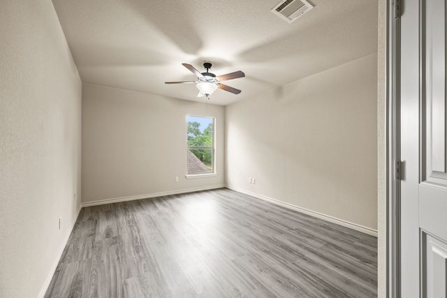 9300 Wood Duck Drive, Fort Worth, TX 76118