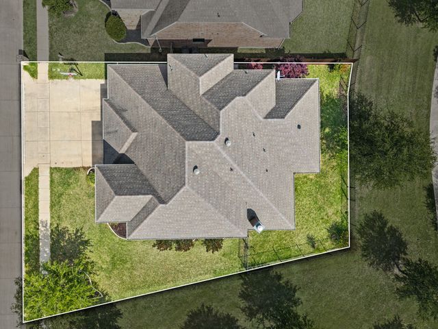 9300 Wood Duck Drive, Fort Worth, TX 76118