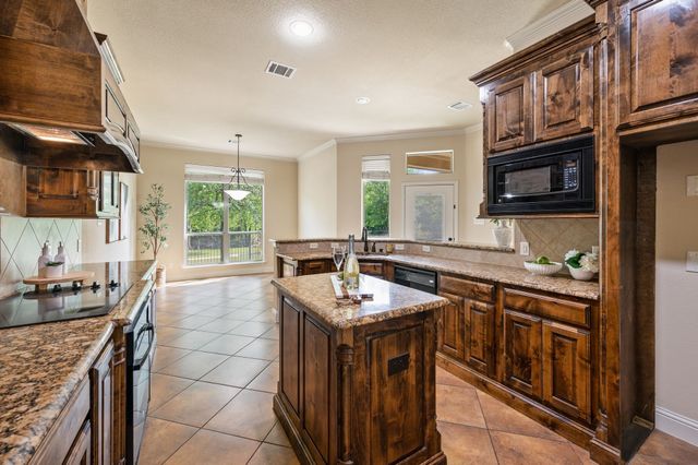 9300 Wood Duck Drive, Fort Worth, TX 76118