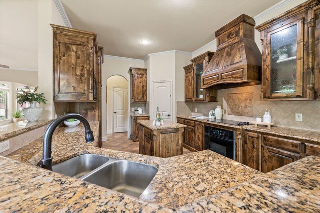 9300 Wood Duck Drive, Fort Worth, TX 76118