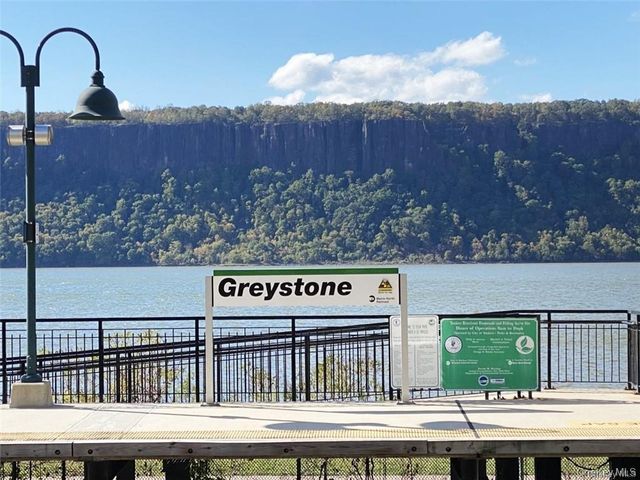 1085 Warburton Avenue 820, Yonkers, NY 10701