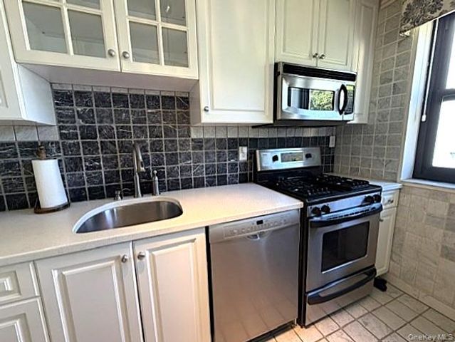 1085 Warburton Avenue 820, Yonkers, NY 10701