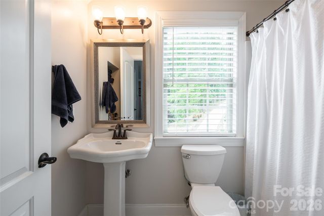 75 Ledgestone Drive, Fairview, NC 28730
