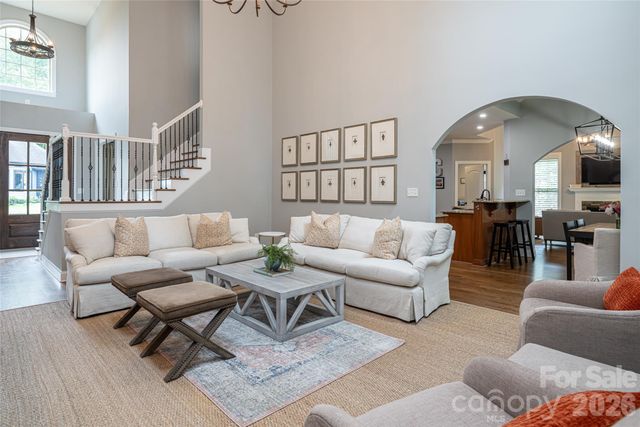 75 Ledgestone Drive, Fairview, NC 28730