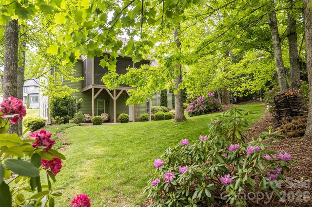 75 Ledgestone Drive, Fairview, NC 28730