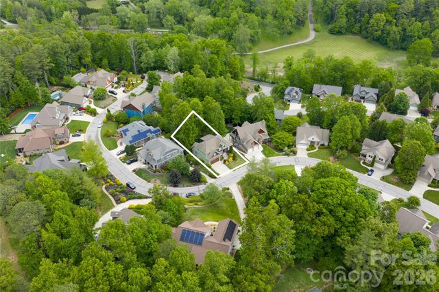 75 Ledgestone Drive, Fairview, NC 28730