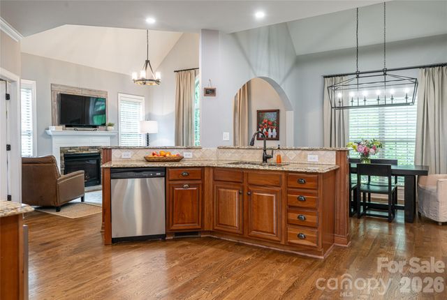 75 Ledgestone Drive, Fairview, NC 28730