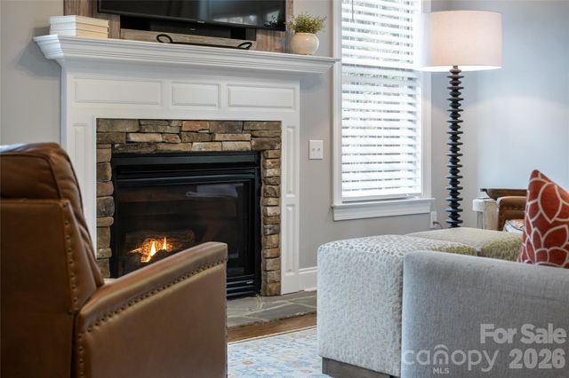 75 Ledgestone Drive, Fairview, NC 28730