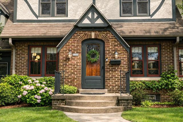 5000 LARKIN STREET, Whitefish Bay, WI 53217