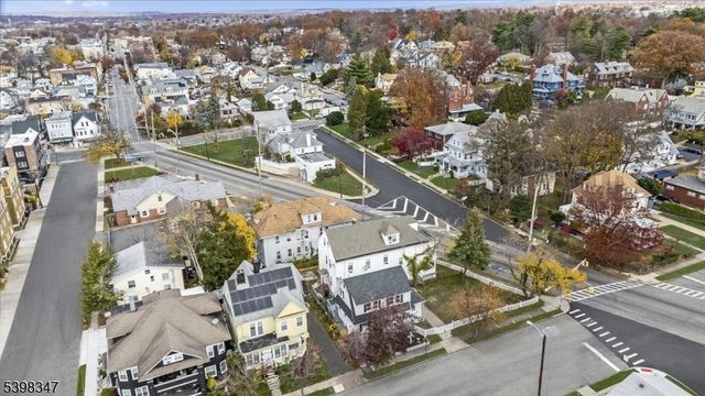 343 17th Ave, Paterson City, NJ 07504