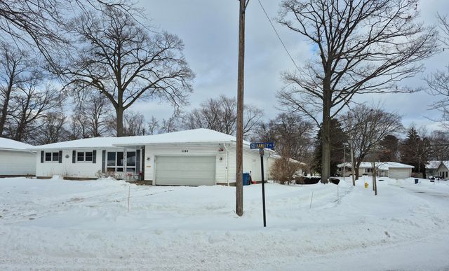 3288 Hanley Road, Muskegon, MI 49441