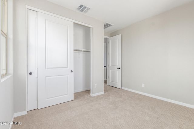 15151 W Gray Fox Trail, Surprise, AZ 85387