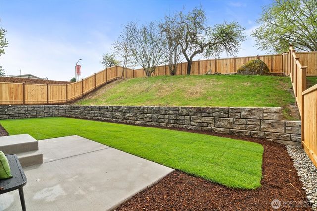 19522 15th Avenue E, Spanaway, WA 98387