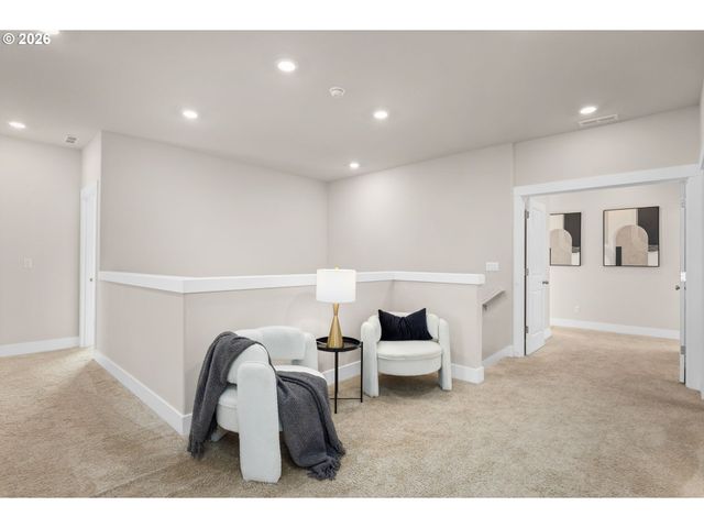 15404 Nw ORCHID St, Portland, OR 97210