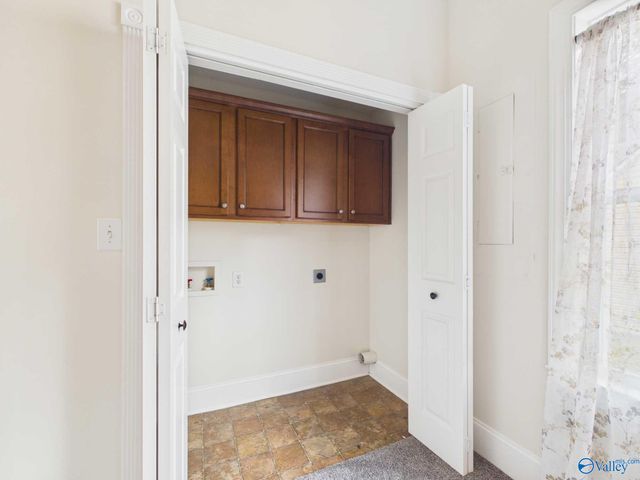 501 Prospect Drive SE, Decatur, AL 35601