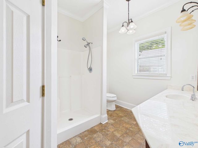 501 Prospect Drive SE, Decatur, AL 35601