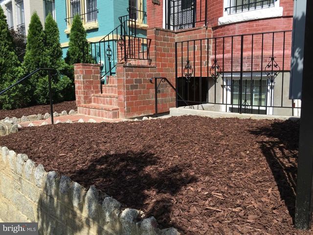 3517 10TH ST NW, Washington, DC 20010