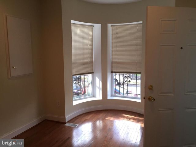 3517 10TH ST NW, Washington, DC 20010