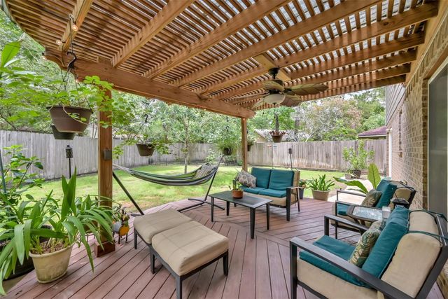 1 N Birchcane Court, The Woodlands, TX 77381