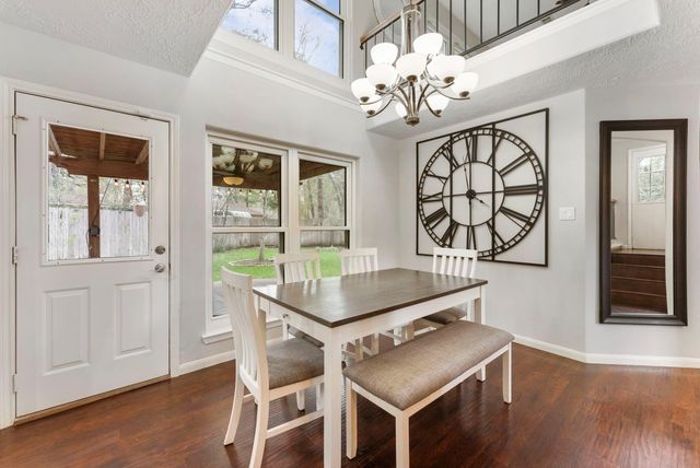 1 N Birchcane Court, The Woodlands, TX 77381