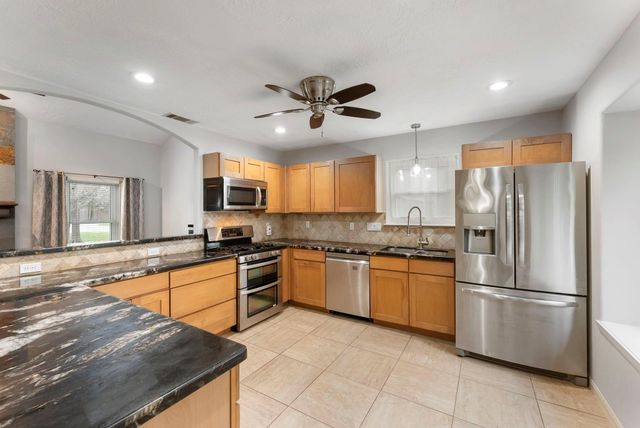1 N Birchcane Court, The Woodlands, TX 77381