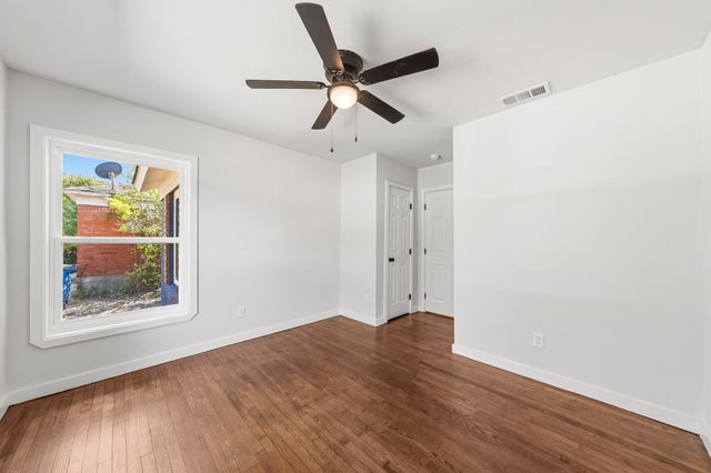 3631 Idaho Avenue, Dallas, TX 75216