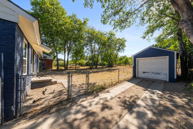 3631 Idaho Avenue, Dallas, TX 75216