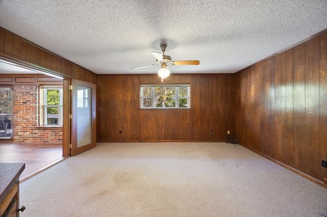 12 Mullaney Drive, Greenville, TX 75402