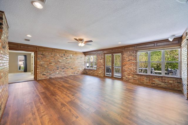 12 Mullaney Drive, Greenville, TX 75402