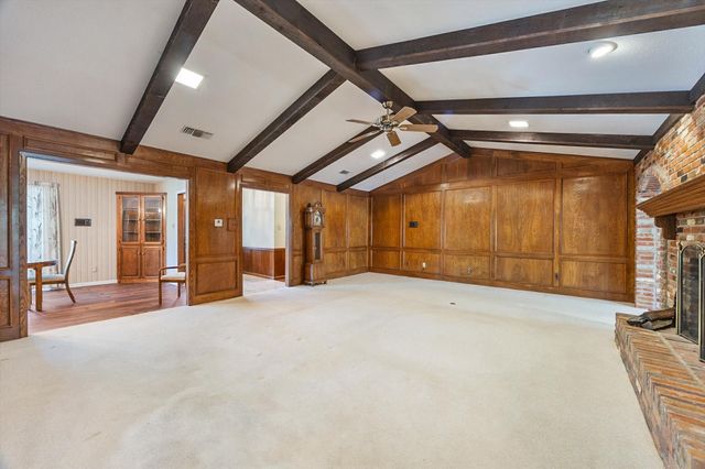 12 Mullaney Drive, Greenville, TX 75402