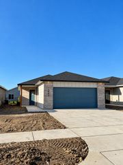 12955 E Willowgreen St, Wichita, KS 67230