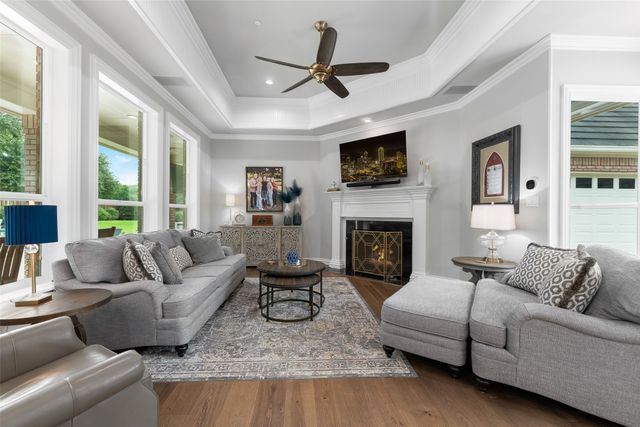 1313 CHATSWORTH Court E, Colleyville, TX 76034