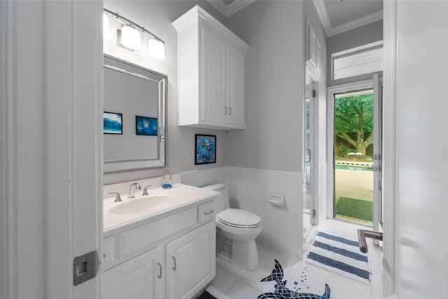 1313 CHATSWORTH Court E, Colleyville, TX 76034