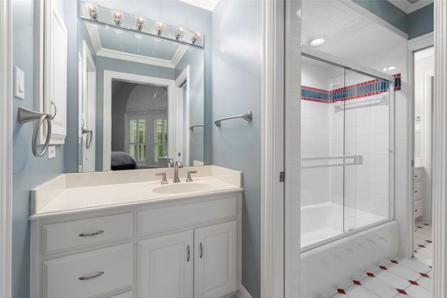 1313 CHATSWORTH Court E, Colleyville, TX 76034