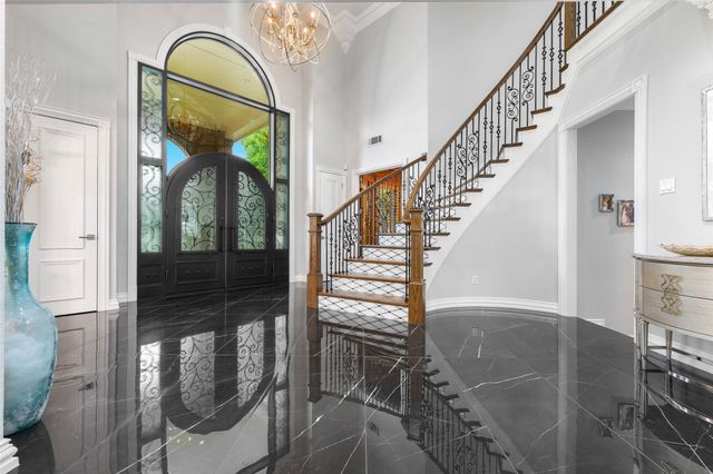 1313 CHATSWORTH Court E, Colleyville, TX 76034