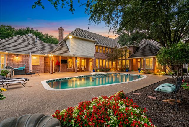 1313 CHATSWORTH Court E, Colleyville, TX 76034
