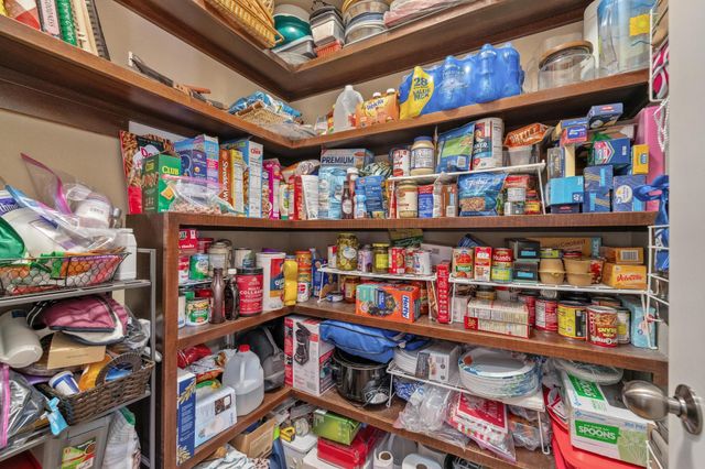 2153 S Sierra Hills Cir, Wichita, KS 67230