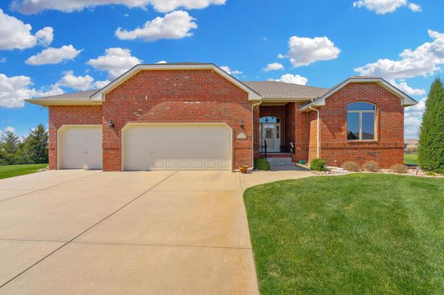 2153 S Sierra Hills Cir, Wichita, KS 67230