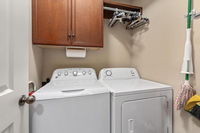 2153 S Sierra Hills Cir, Wichita, KS 67230