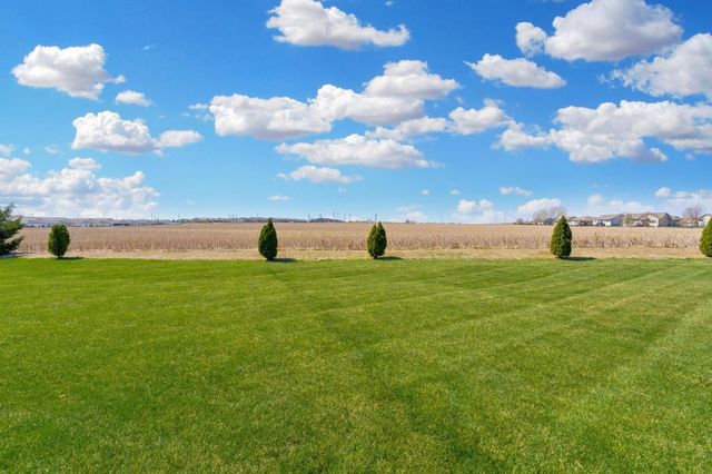 2153 S Sierra Hills Cir, Wichita, KS 67230